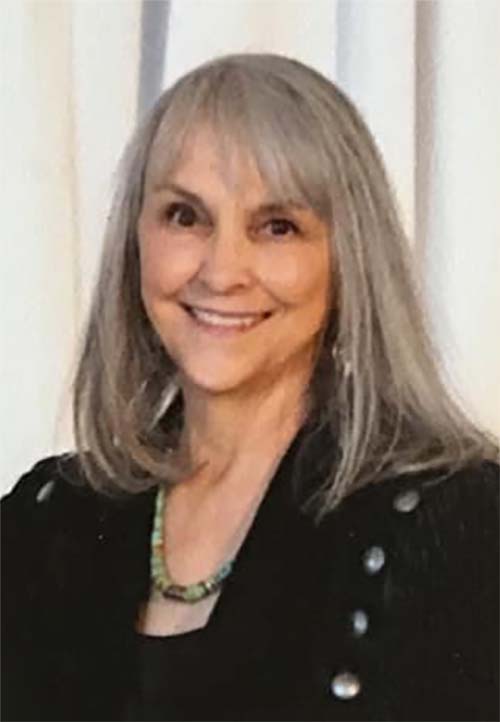 Carolyn-2022-500-web